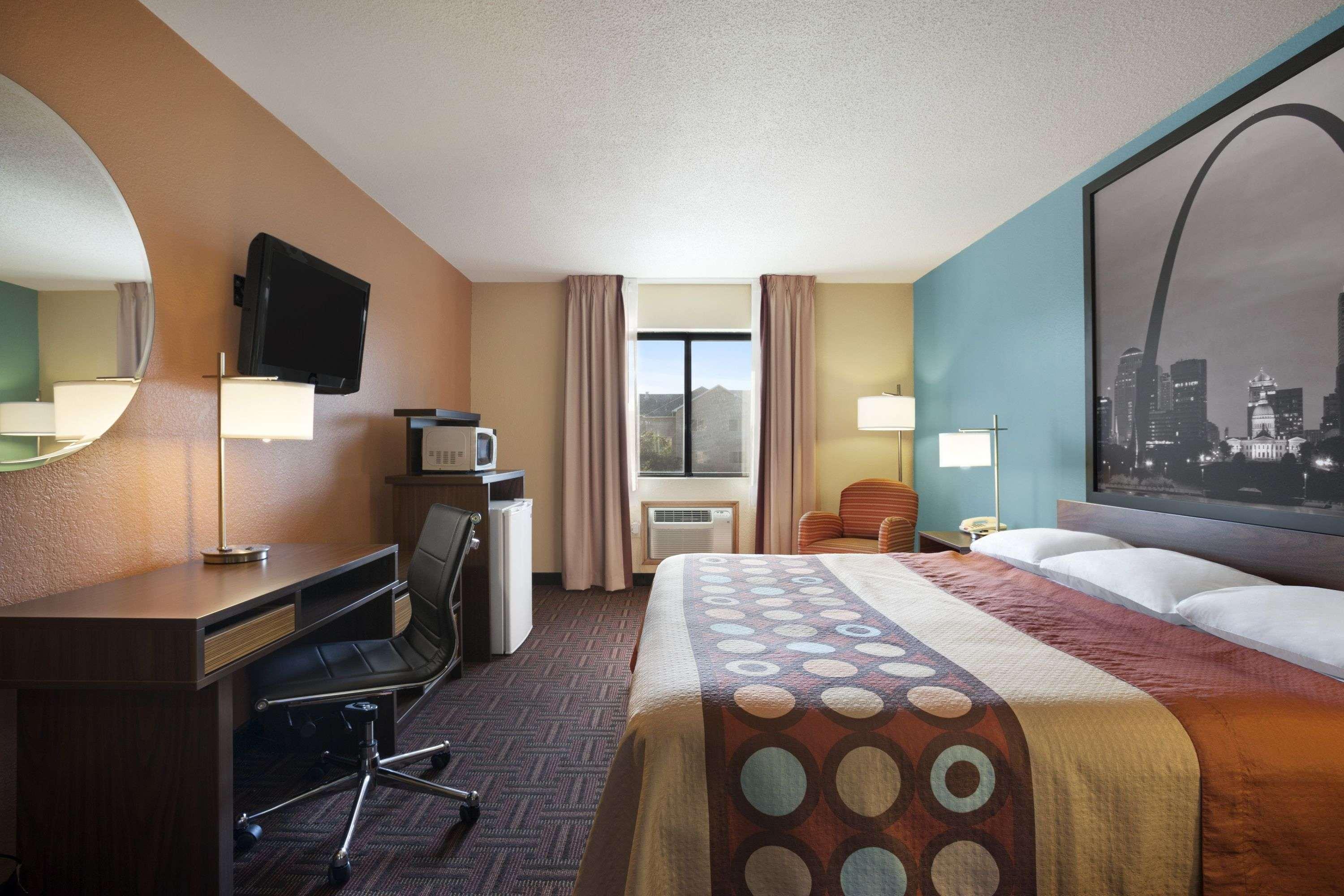 Super 8 By Wyndham Collinsville St. Louis Exterior foto
